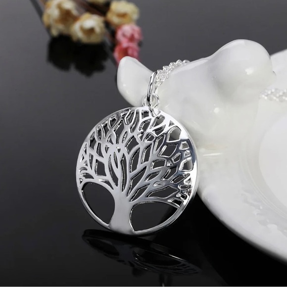 Jewelry - 925 Sterling Silver Tree Pendant Dainty Link Chain Lobster Clasp